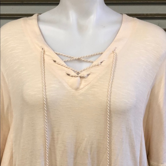 Rxb cream top with Poms around sleeves NWT - Picture 5 of 6